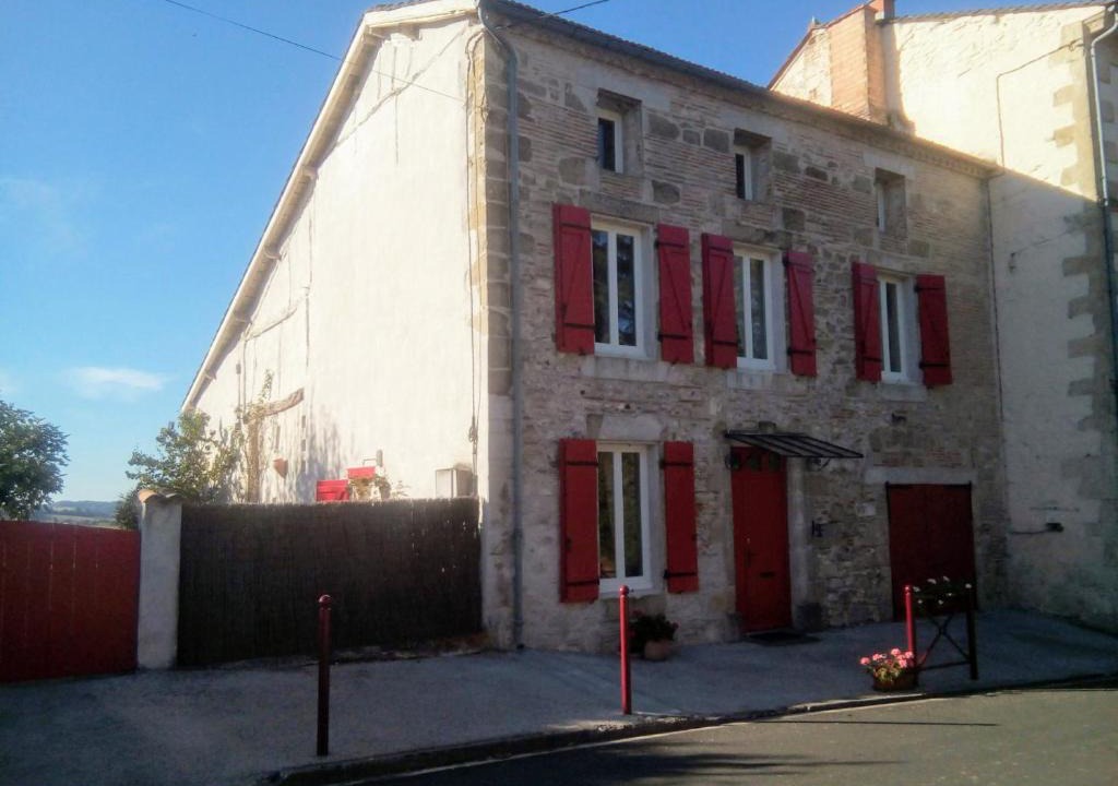 Grateloup-Saint-Gayrand Bed & Breakfast | Maison LINDA Ch. d'hôte