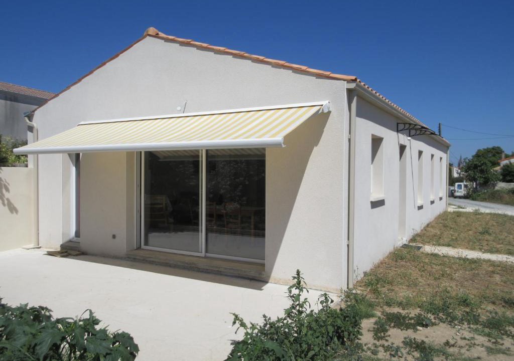Saintes House | Maison neuve dans Saintes avec terrasse et jardin
