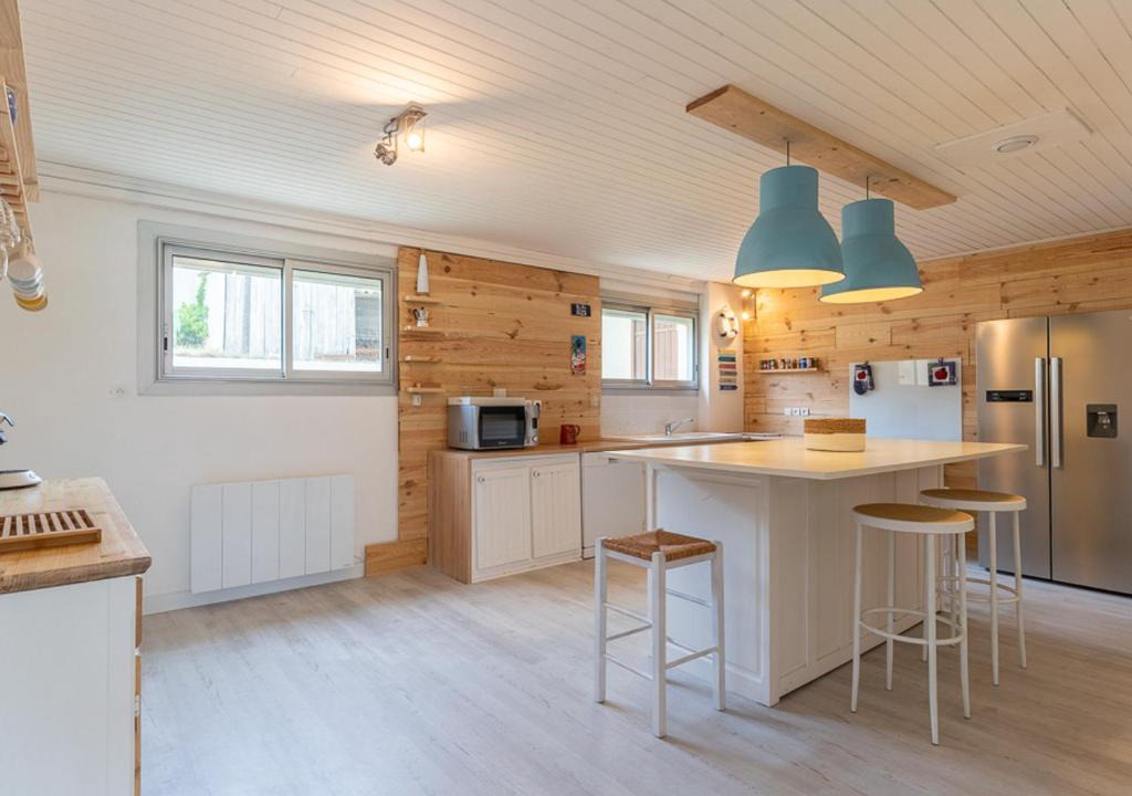Mimizan House | Maison rénovée 100m de l'océan avec jardin clos, 5 ch., 3 sdb, pour 12 personnes, WiFi - FR-1-50-94