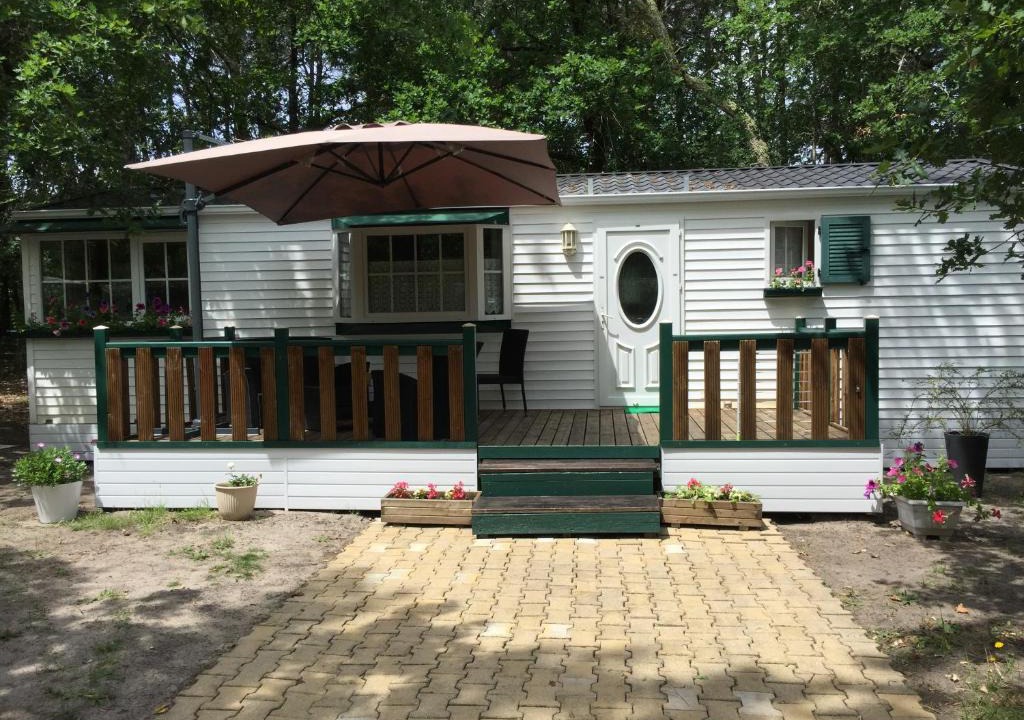 La Teste-de-Buch House | Mobil -home dans un camping arboré et calme