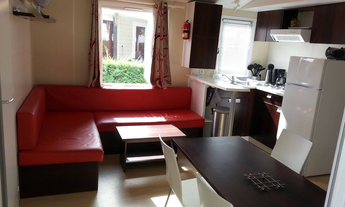 Les Mathes House | Mobilhome La Palmyre, Les Mathes, 4 * campsite "Les Charmettes"
