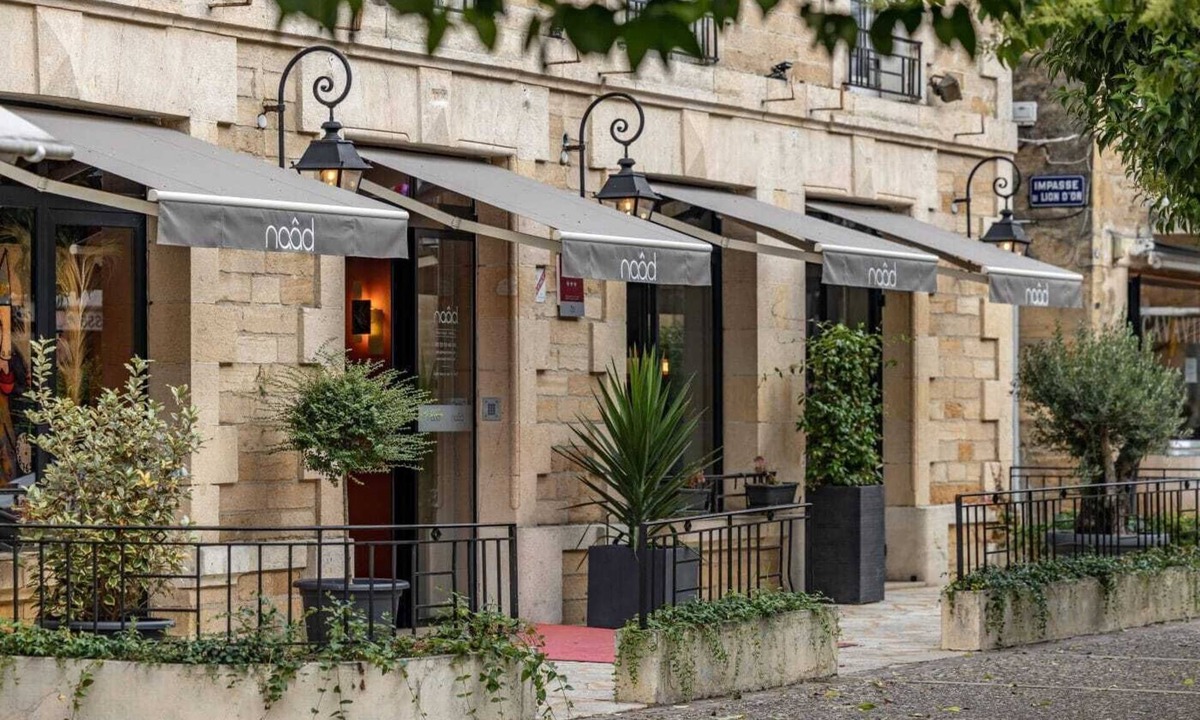 Sarlat-la-Caneda Historic Center Hotel | Naâd Hotel