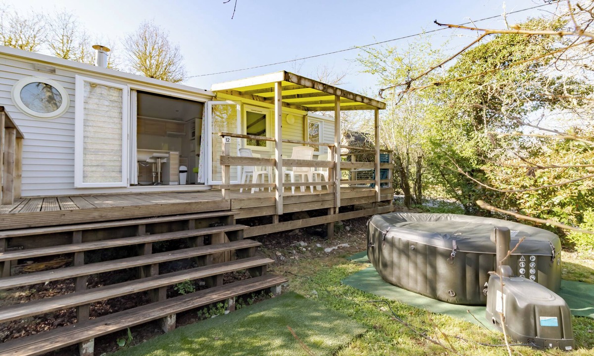 Bouzic House | O'Hara 884T Mobile Home - Family Vacation: Shared Pools & Near Sarlat