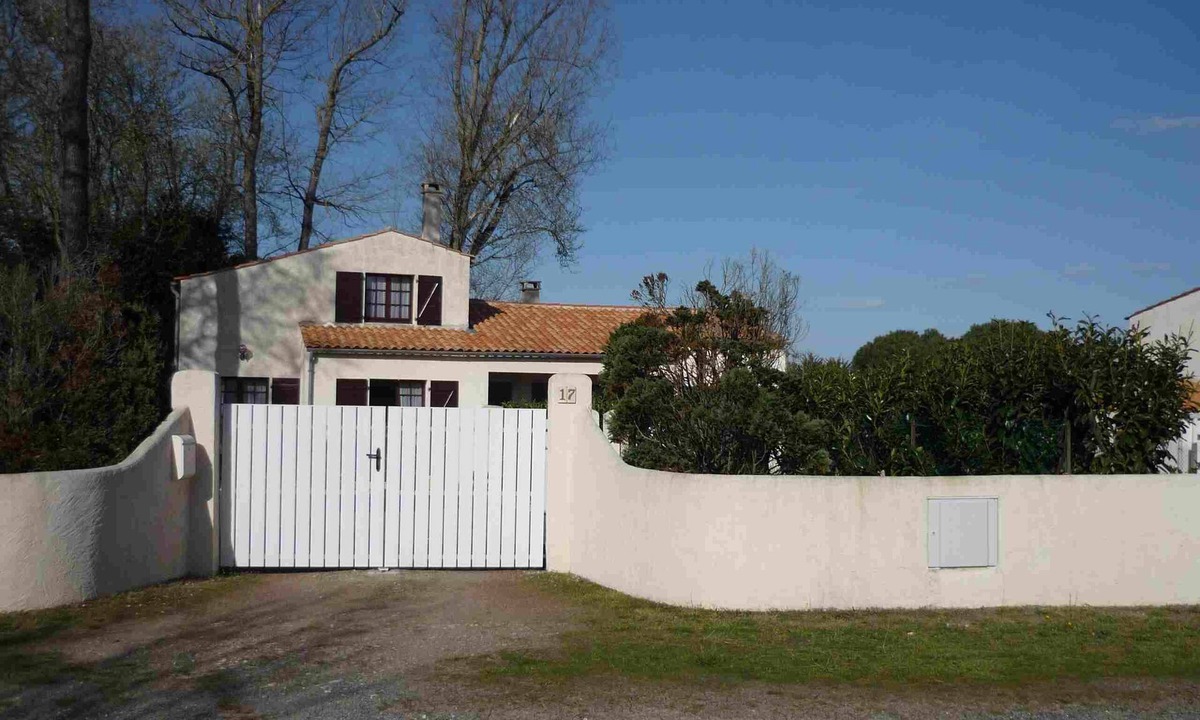 Le Grand-Village-Plage House | OLERON - LE GRAND VILLAGE PLAGE - 3 BEDROOMS - 4/5 PERS