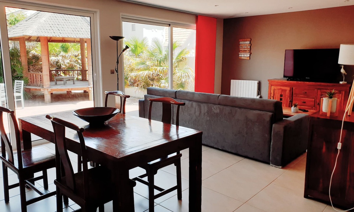 Lacanau-Ocean Apartment | Pasino bright apartment 80m²+patio 40m², WIFI, Parking, 6p, N°8