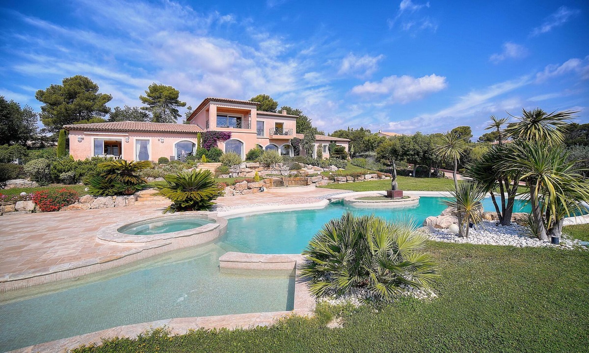 Mougins House | PRESTIGE PROPERTY MOUGINS "HAVRE DE PAIX" HAMMAM SAUNA, Children's paradise.