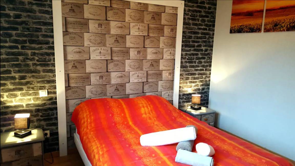 Saint-Medard-en-Jalles Resort | Private room ∙ 1 bedroom ∙ 1 guest