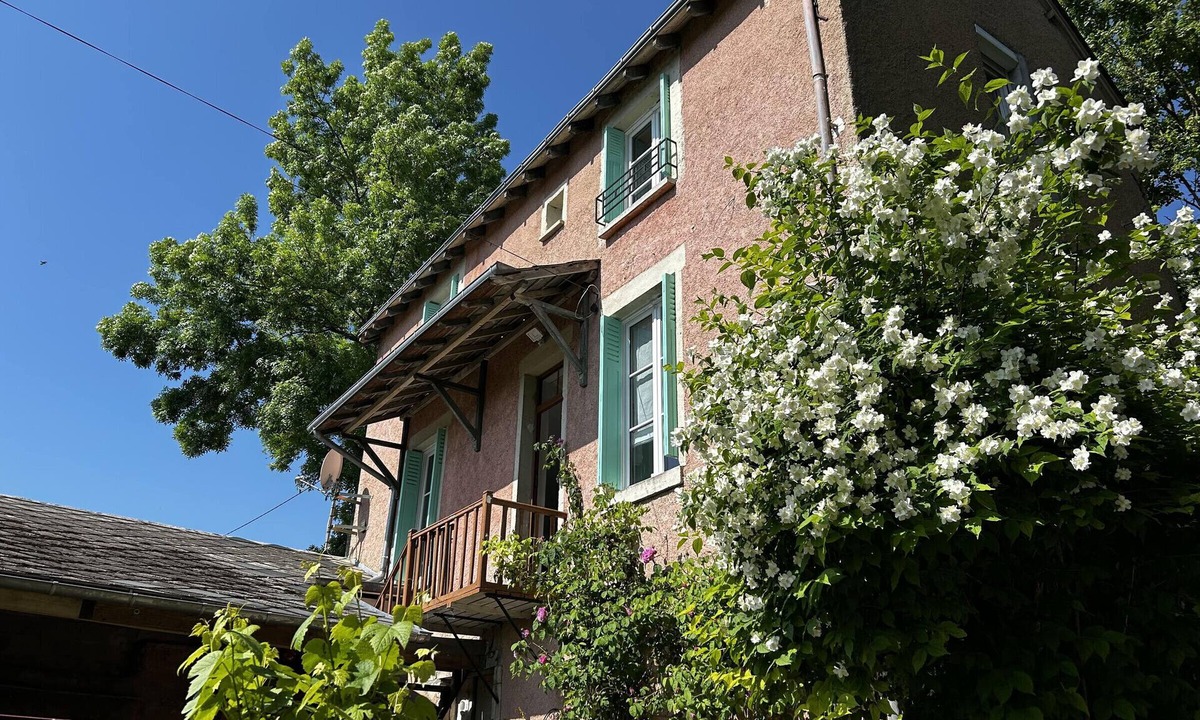 La Roche-Posay Villa | Renovated House with Garden and WIFI in La Roche-Posay