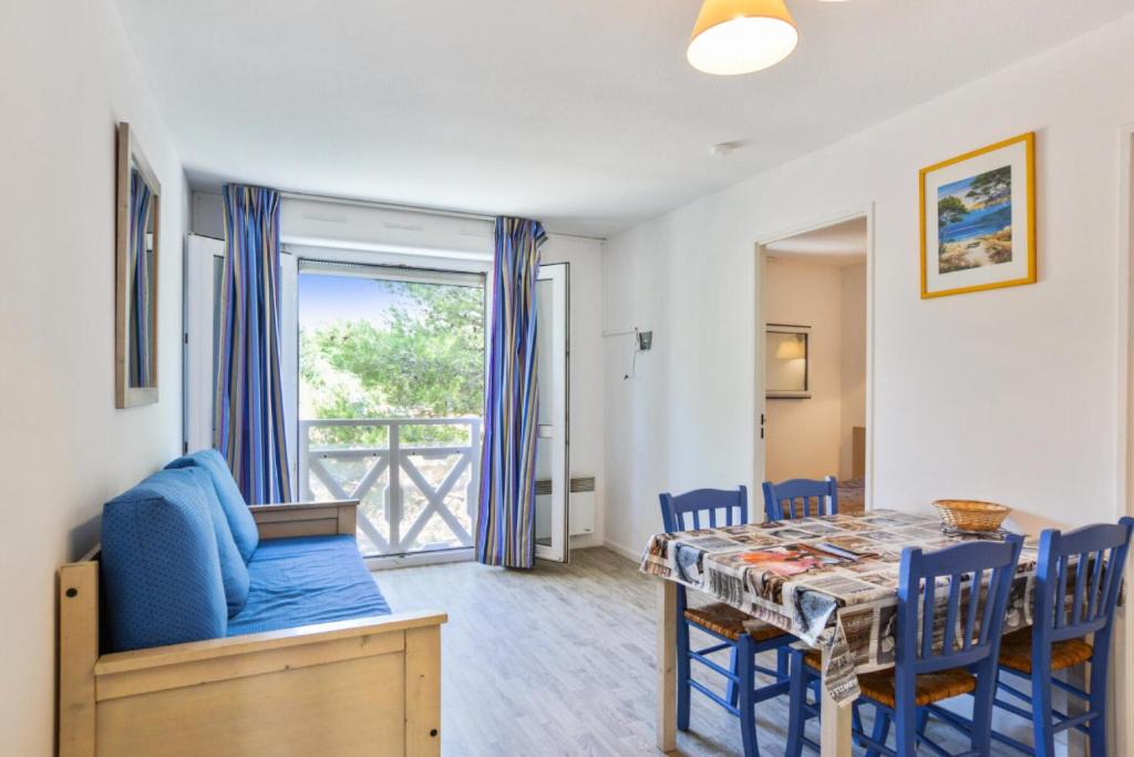 Carnoux-en-Provence Apartment | Residence Debussy - maeva Home - Appartement 2 Pièces 4 Personnes - Budget MAE-9037
