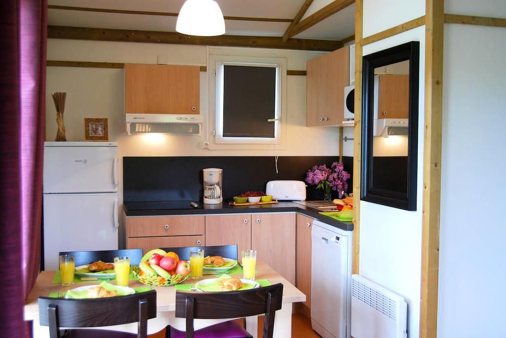 Castelmoron-sur-Lot Villa | Residence Lagrange Holidays Grand Bleu the Chalets of Port Lalande - Chalet Aquitaine 3 Rooms 4 People
