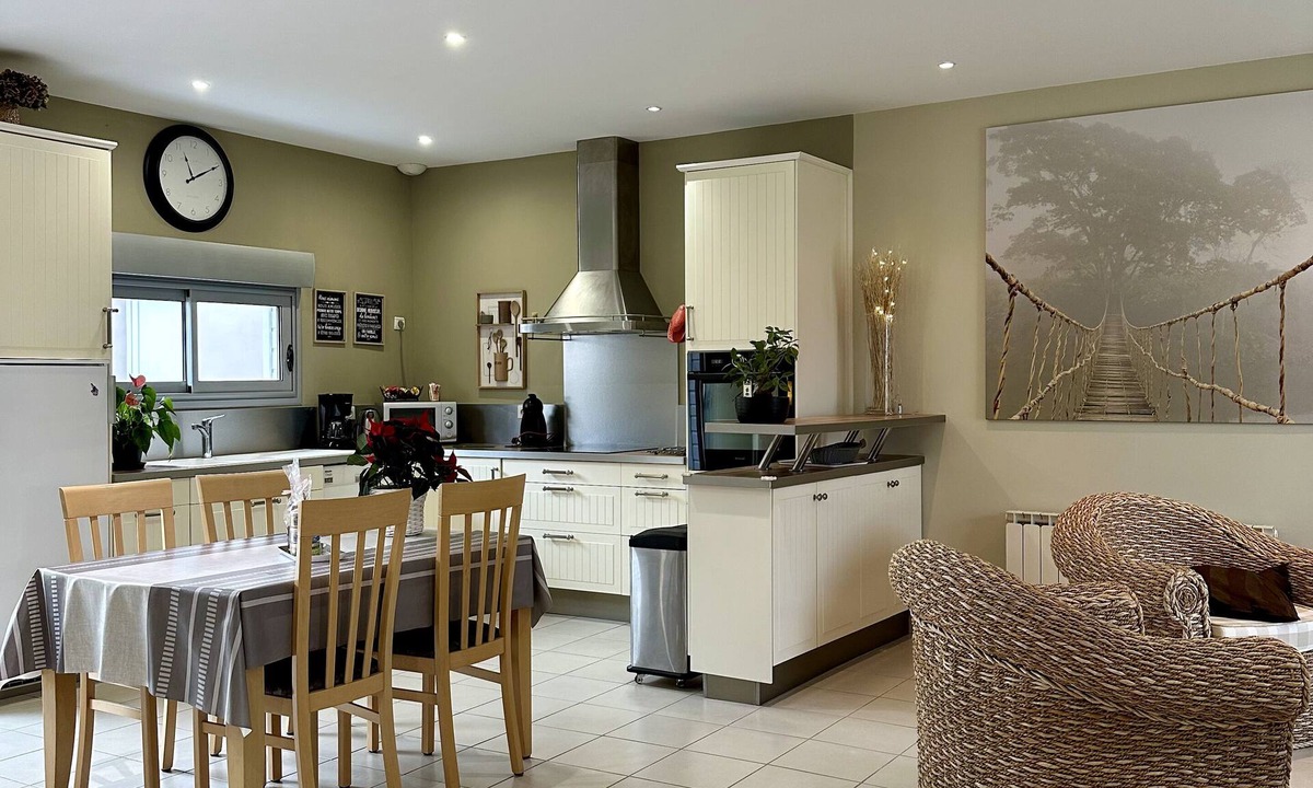 Royan House | Royan: Le Calme City house 2 to 4 people/near Seaside, City