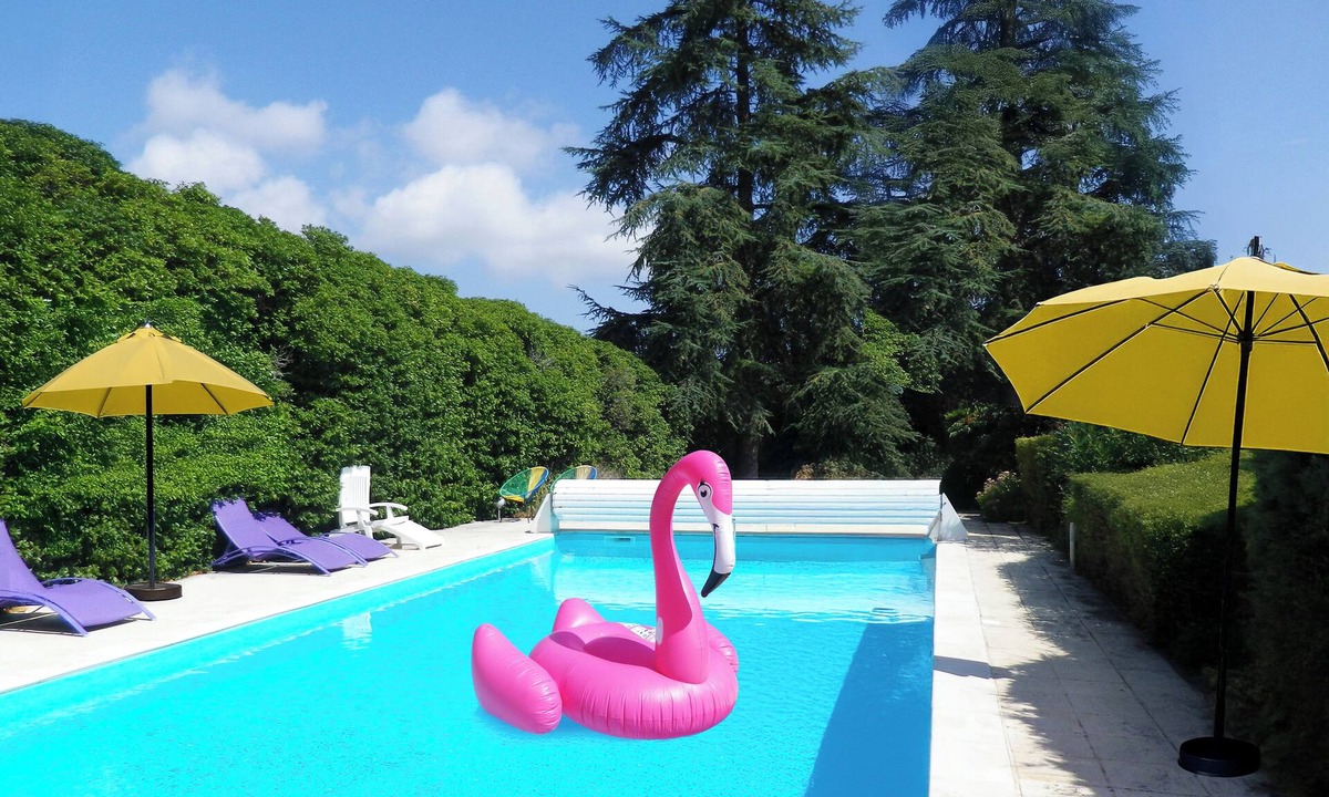 Beauville House | Secluded house: charm, big park, salt pool, Spa, fitness, boules, Wi-Fi and view