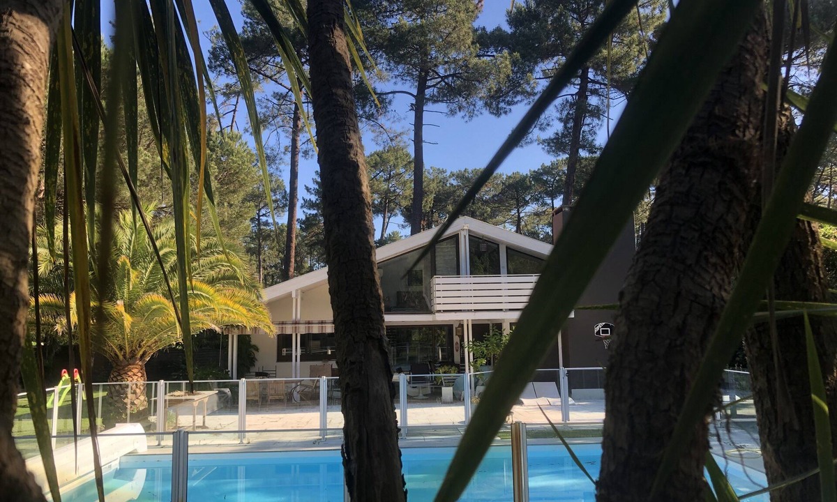 Soorts-Hossegor Villa | Splendid Villa "La Californienne" in Hossegor, heated swimming pool