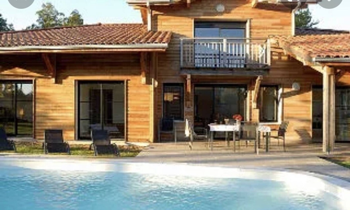 Messanges Villa | Splendide Villa Avec Piscine Chauffée, Accès Direct à la Forêt et Plage à 2 km