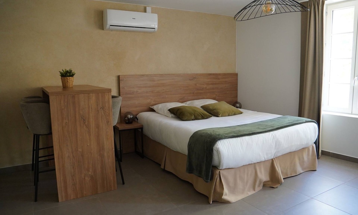 Velaux Apartment | Studio 35m2 air-conditioned and fully equipped