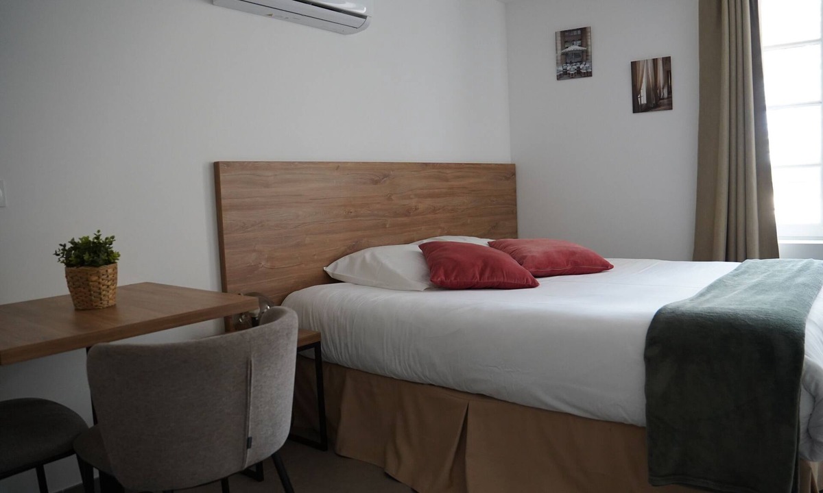 Velaux Apartment | Studio 35m2 air-conditioned and fully equipped