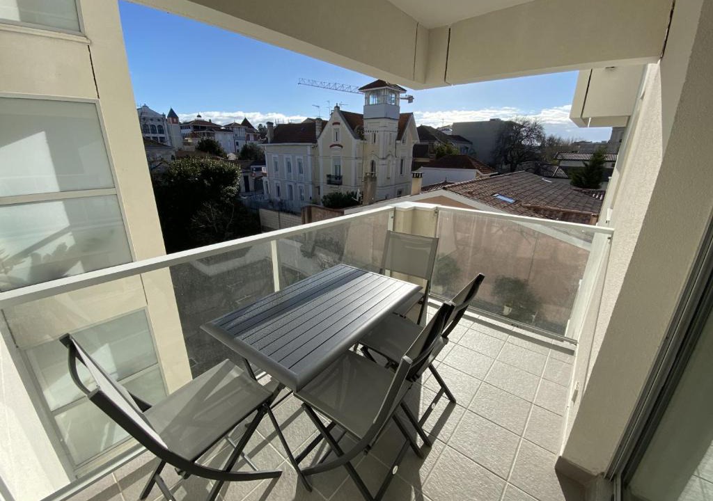 Arcachon Apartment | Studio neuf en front de mer avec terrasse et parking, idéal pour 3 personnes - FR-1-474-147