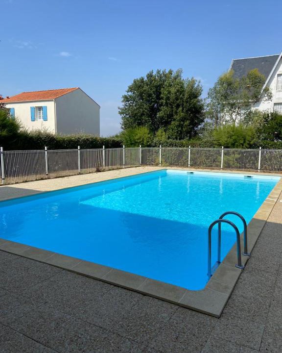 Port-des-Barques Apartment | T2 en résidence avec piscine proche île madame et océan