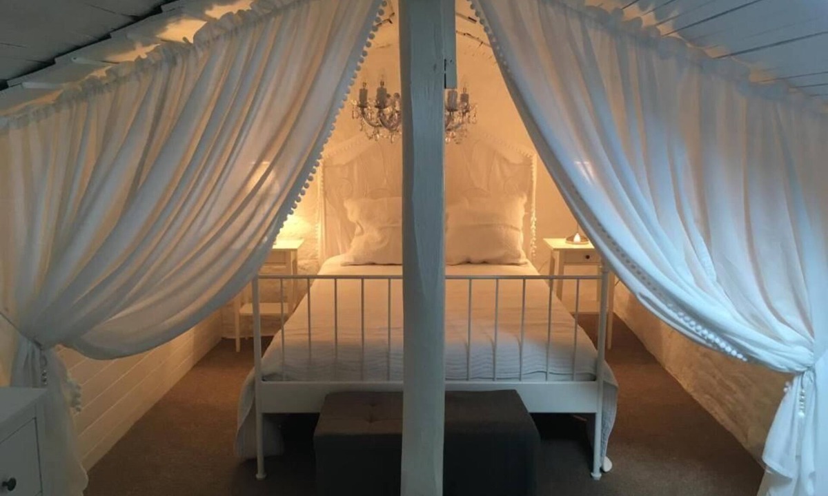 Limalonges Cottage | ‘The Cottage’ at Le Logis De Limalonges