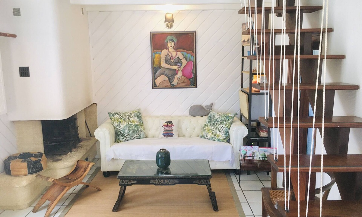Cazaux House | tiny house couple with kids