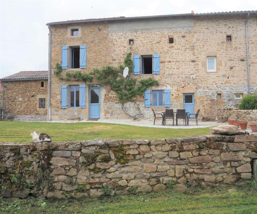 Chateauponsac House | Two Hoots - farmhouse with summer pool.