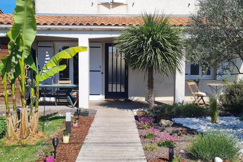 Fouras House | Vaste maison Fouras 15 pers 6 chbres meublé 3*