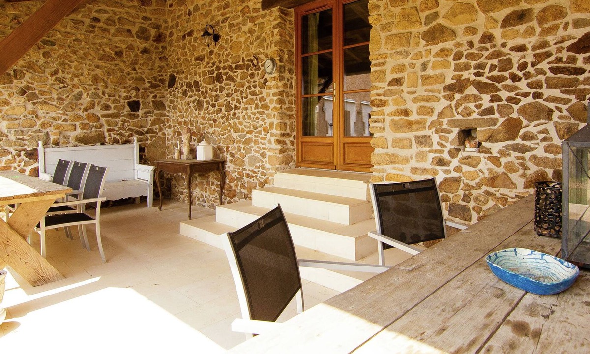 Roussines Cottage | Very spacious and beautifully furnished home on a property with a heated pool.