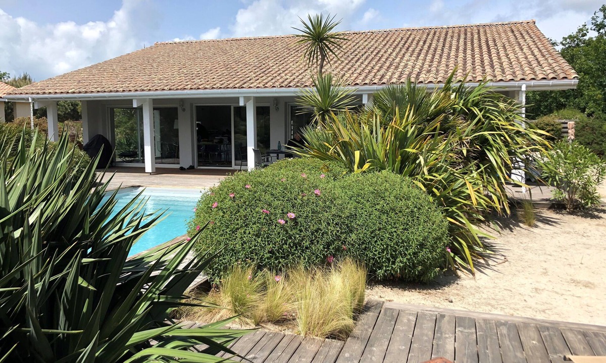Vensac Villa | Villa à 5 Minutes de Locéan Dans un Cadre Magnifique