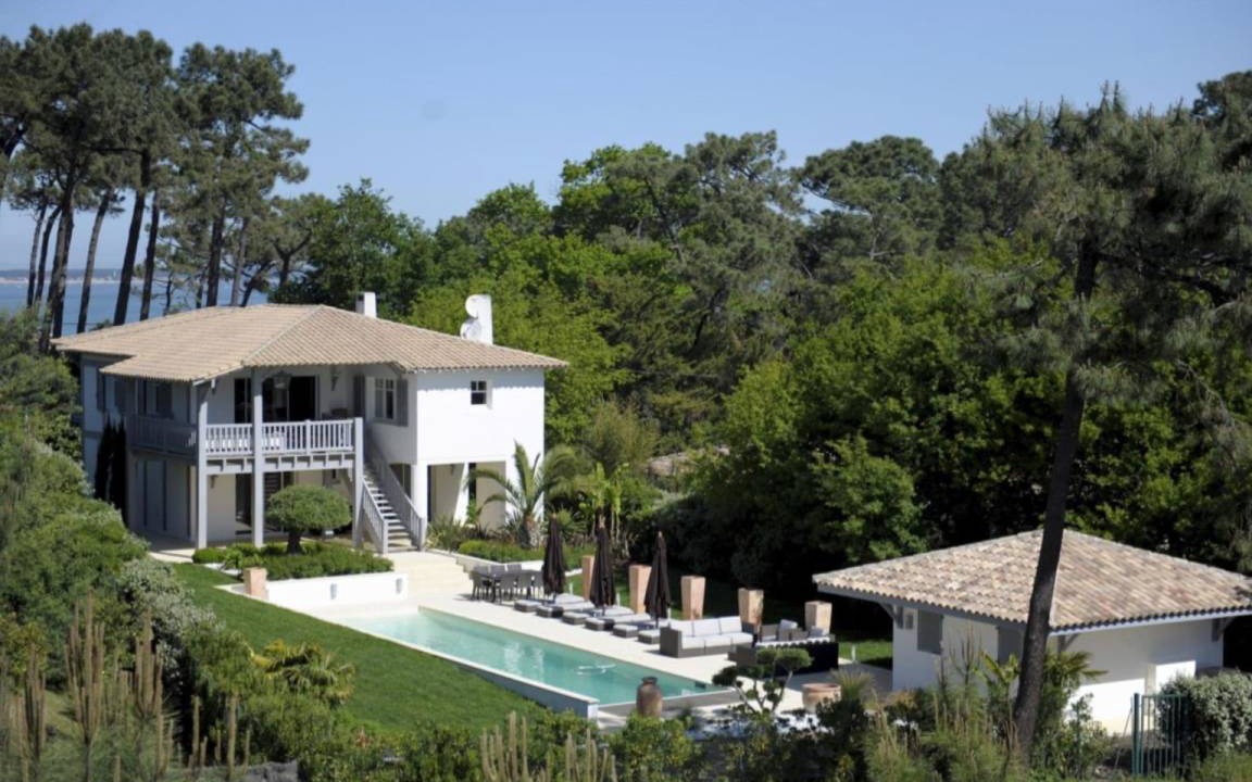 Pyla-sur-Mer Villa | Villa ∙ 4 bedrooms ∙ 8 guests