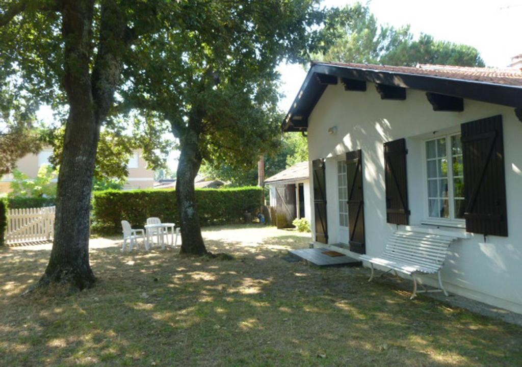 Andernos-les-Bains House | Villa 4 chambres Basin d'Arcahon proche de la plage du Betey