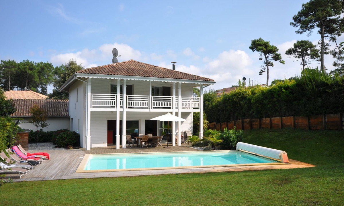 Moliets-et-Maa House | Villa Atlantique Coloniale: For 10P, heated 10m pool, 450m to the beach