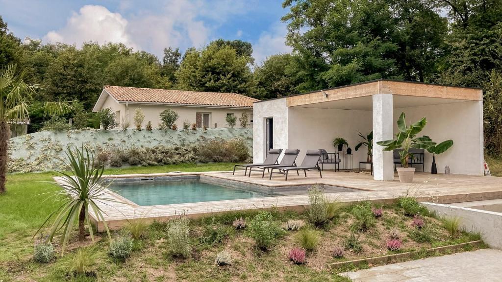 Blanquefort Villa | Villa contemporaine avec piscine - 8 couchages