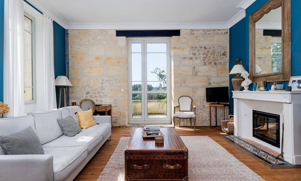 Carignan-de-Bordeaux Villa | Villa 'La Papautiere Bis' with Wi-Fi