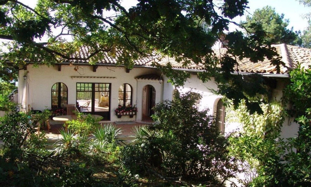 Pyla-sur-Mer Villa | Villa Pyla Corniche area, breathtaking sea view