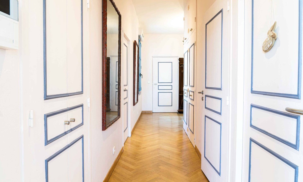 Bordeaux Golden Triangle Apartment | Voltaire - Magnificent 4-bedroom duplex in Triangle d'Or