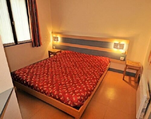 Sorges-et-Ligueux-en-Perigord Apartment | VVF Villages The Parc des Chênes *** - 3 Rooms 4 People