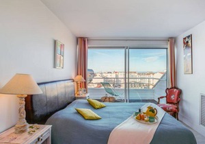122 m² Apartment ∙ 3 bedrooms ∙ 6 guests