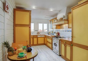 122 m² Apartment ∙ 3 bedrooms ∙ 6 guests