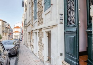 122 m² Apartment ∙ 3 bedrooms ∙ 6 guests
