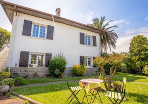 150 m² Apartment ∙ 3 bedrooms ∙ 6 guests