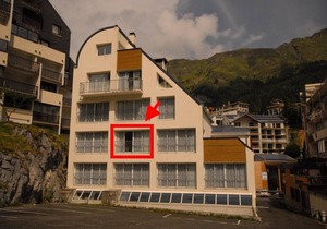 150m from ski slopes, 3rd floor, view ski slopes, fitness, swimming pool, sauna, tv, ski locker