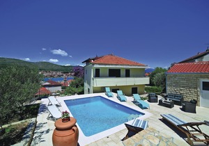 2 bedroom gorgeous apartment in Trogir