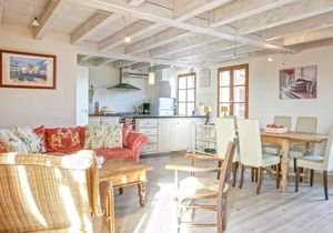 3 bedroom accommodation in Roussines