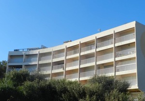 3-room apartment sleeps 6 LE LAVANDOU
