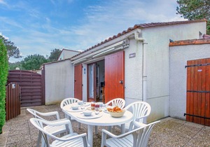 30 m² Apartment ∙ 2 bedrooms ∙ 5 guests