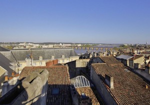360 ° panoramic view over Bordeaux