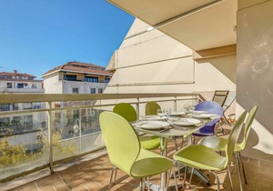 74 m² Apartment ∙ 2 bedrooms ∙ 5 guests
