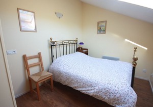 A 3 bed rural gite for up to 6 people, 20 acres of grounds, wifi, by a river.