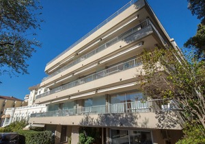 A/C Studio for 2/3 - Near Beach and Shops - Free WiFi