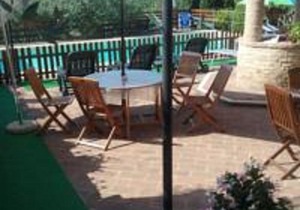 Apartment 10 min from the center overlooking the beautiful Tuscan countryside